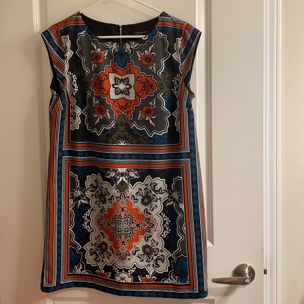 Banana Republic Size 12 Dress